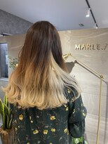 マーレ(MARLE./) ホワイトインナー×ベージュグラデーション