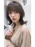 【emu今井】30代小顔補正立体カットパールベージュひし形ミディ