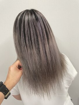 アネラ(Anela) シャドルーハイライトバレイヤージュ【平本】