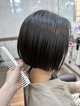 ヘアーリゾートガーデンバイトロント 船橋法典店(Hair Resort Garden by Toronto) 前下がりボブ【船橋、西船橋、市川大野、新船橋、塚田】