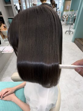 リーホリエ(Lee Horie) 美髪/髪質改善ストレート【池本】