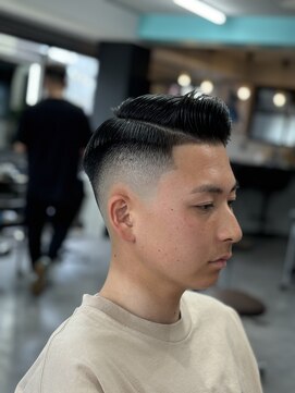 ヘアーラボ 樟葉(Hair Labo) サイドパート スキンフェード 枚方 南楠葉