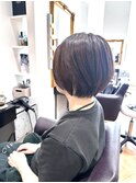ショートボブ