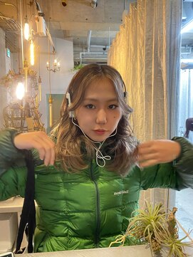 【ステップボーンカット】ブリーチありデザインカラー