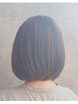 アンバール(amberl) 白髪ぼかし×ボブ