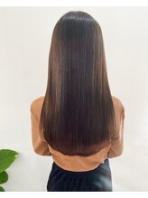 ヘアーアンドメイクアップモパ