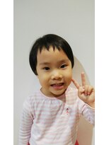 ヘアーアティレ(HAIR attirer) キッズ　可愛いショートバングヘア