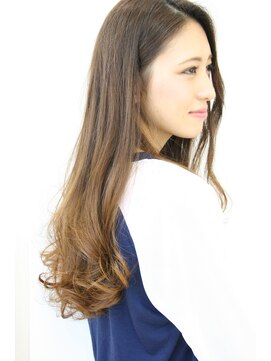 レウナ 外苑前(Reuna) 【30代・40代・50代】大人女性に人気のロングレイヤー