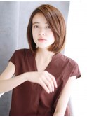 かきあげバングのナチュラルボブスタイル