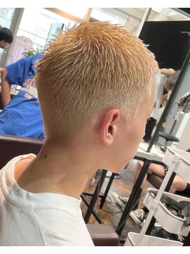 スキル(SKILL) 金髪ベリーショート