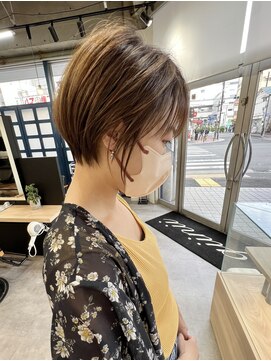 ジーニー 横浜(giinii) 大人可愛い20代30代40代丸みショート【横 浜】渋谷良太