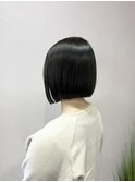 前下がりボブ