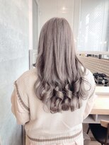 【カラーリスト 山口槙也】夏に向けてのゆるふわレイヤーヘア