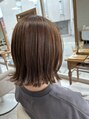 トレイル(TRAIL)&nbsp;切りっぱなしボブスタイルウィービングで動きあるスタイルに