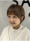 くびれショートボブ40代50代グレイカラー白髪ぼかしハイライト