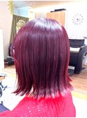 チェリーレッド 外ハネ 切りっぱなしボブ
