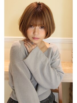 レウナ 外苑前(Reuna) 丸みが可愛い小顔マッシュボブ　ひし形