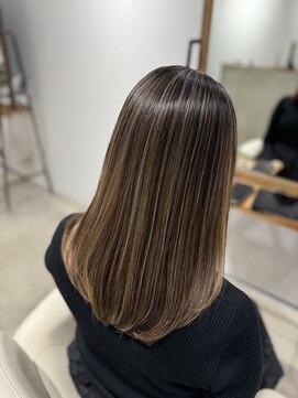 サルファ ヘアデザイン 名古屋 丸の内(S.ALPHA HAIR DESIGN) ストレートハイライトバレイヤージュオリーブベージュ韓国ボブ