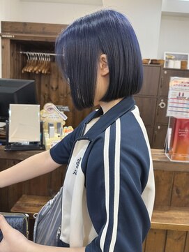 ジャストビューティー リアリー(just beauty Really) ネイビーブルー×ボブカット【横須賀中央 Really】