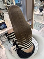 ロンドルピナス 小倉(Lond Lupinus) ミディアムヘア暗めカラー/デザインカラー/フェイスフレーミング