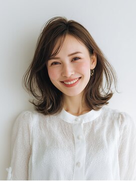 e.m.a プレミアムビューティーサロン 栄駅店(e.m.a PREMIUM BEAUTY SALON) レイヤーカット/イメチェン/外ハネボブ/美髪/ワイドバング/髪型