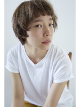ロジェ(loje) 【北欧風】大人可愛いマッシュフェザーボブ☆