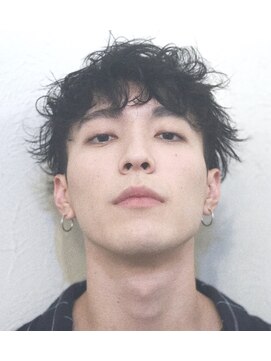 アットラブ バイ ベル(at'LAV by Belle) 刈り上げ×ショートマッシュ×セクシーパーマ〔Belle原宿〕