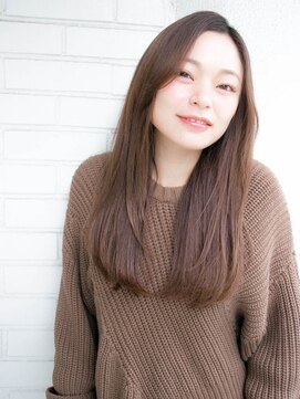 ルティア(Lutia) 大人かわいい ヌーディーカラー