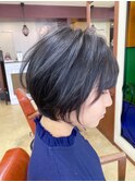 ダークグレー&ショートボブ