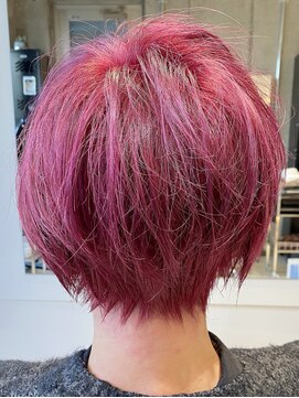 ヘア デザイン リスク(HAIR DESIGN RISK) 【RISK高橋勇太】ピンクグレージュアンニュイクールショート