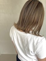 コード(Chord)&nbsp;外国人風ぼかしhighlight、ミルクティーベージュ［谷合