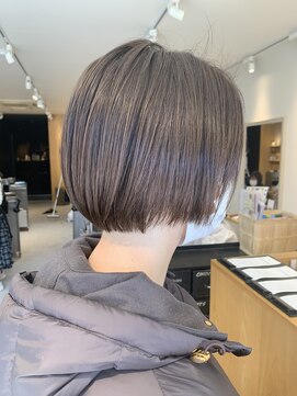 トリート 浦安店(TREAT) ミニボブ×シルバーグレージュ