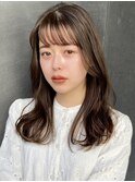 レイヤーロング/グレージュ/グレーベージュ/アッシュ/顔周り
