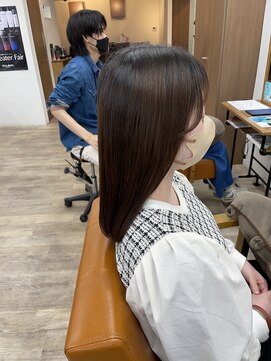 ルチナ 秦野(Lucina) ストレート／艶髪