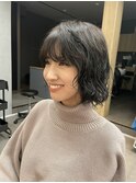 ショートボブパーマ20代30代40代イヤリングカラー大人可愛い