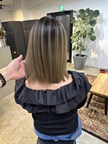 メリー オオサカ(Merly Osaka)&nbsp;まろやかな中明度バレイヤージュ_olive beige_