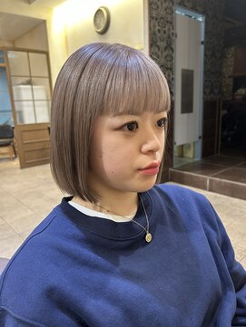 ネオリーブカップ 町田店(Neolive capu) ダブルカラー　グレージュ　Neolive capu町田店