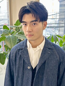 ファルベ(Farbe) スペインカールスパイキーショートブルーブラックフェザーパーマ