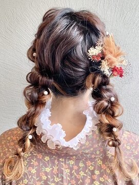 バサラ 大阪梅田店(VASARA) ロング　ゆるふわ　ヘアメ　ツイン編み下ろし　大阪