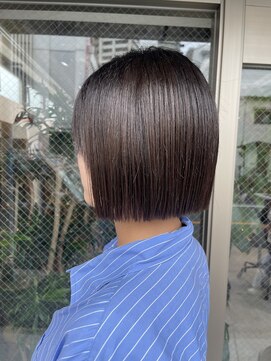 アドア 横浜(ADORE) 【ADORE横浜】ミニボブ×切りっぱなし