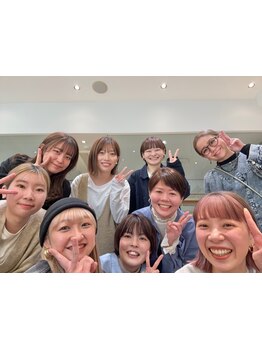 女性ならではの視点で貴方にピッタリの似合わせスタイルをご提案！開放的な店内でリラックスtimeを＊