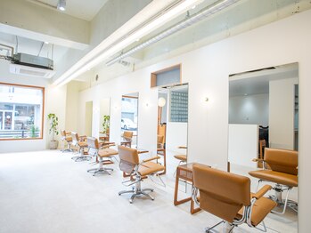 Gokan by JIL BLAN 名古屋/ハイライト/ショート/レイヤーカット