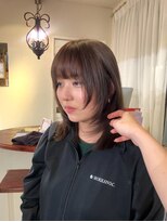 ヘアラウンジ アンリオ(hair lounge an rio)&nbsp;顔周りレイヤー×オリーブカラー