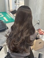 ラック(LUCK)&nbsp;グレージュ/船橋/くすみベージュ/細めハイライト