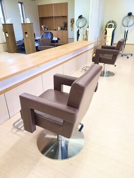 こころの写真/【高崎市筑縄町】マンツーマンで丁寧なカウンセリングと施術を。乾かすだけでまとまる艶髪が大好評です◎