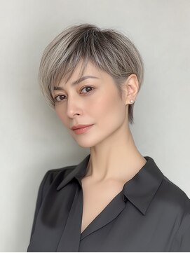 マリブ Malibu 【プラチナグレージュ】タイトシルエットで上品な白髪ぼかし