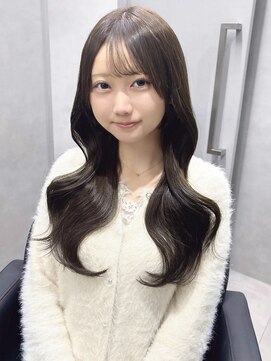 ジエクト カナウ(The Ect canow) オリーブグレージュ／レイヤーカット／ヨシンモリ／顔まわり