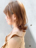 トゥーナ 表参道(tona) ミディアムレイヤー、外ハネボブ、グレージュ、脱白髪染め☆