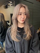 マーシュ(marshu)&nbsp;high tone beige × layer cut 【Hikaru】