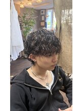 Q4. パーマをかけると老けたり、強すぎたりしませんか？